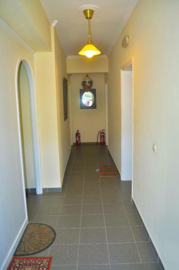 Holiday Studio Apartments Yannis On Agios Gordios Beach In Corfu Екстериор снимка